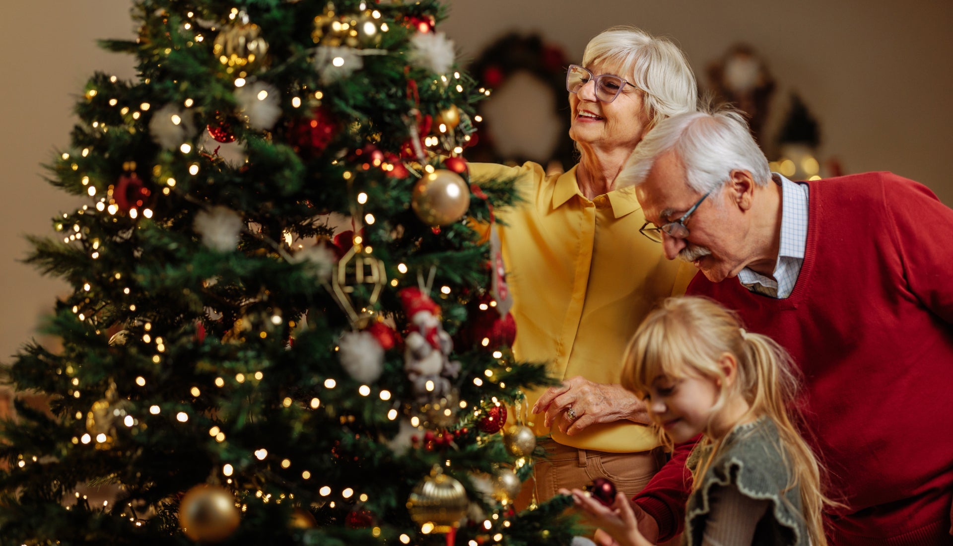 Top OTC Hearing Aids to Gift This Christmas – Best Budget & Premium Options