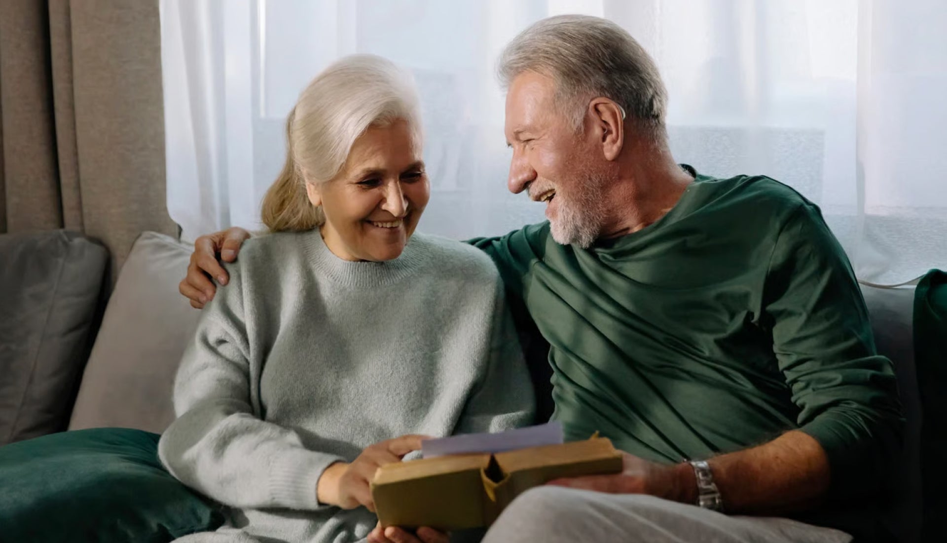 Bluetooth Hearing Aids Changed the Way I Live